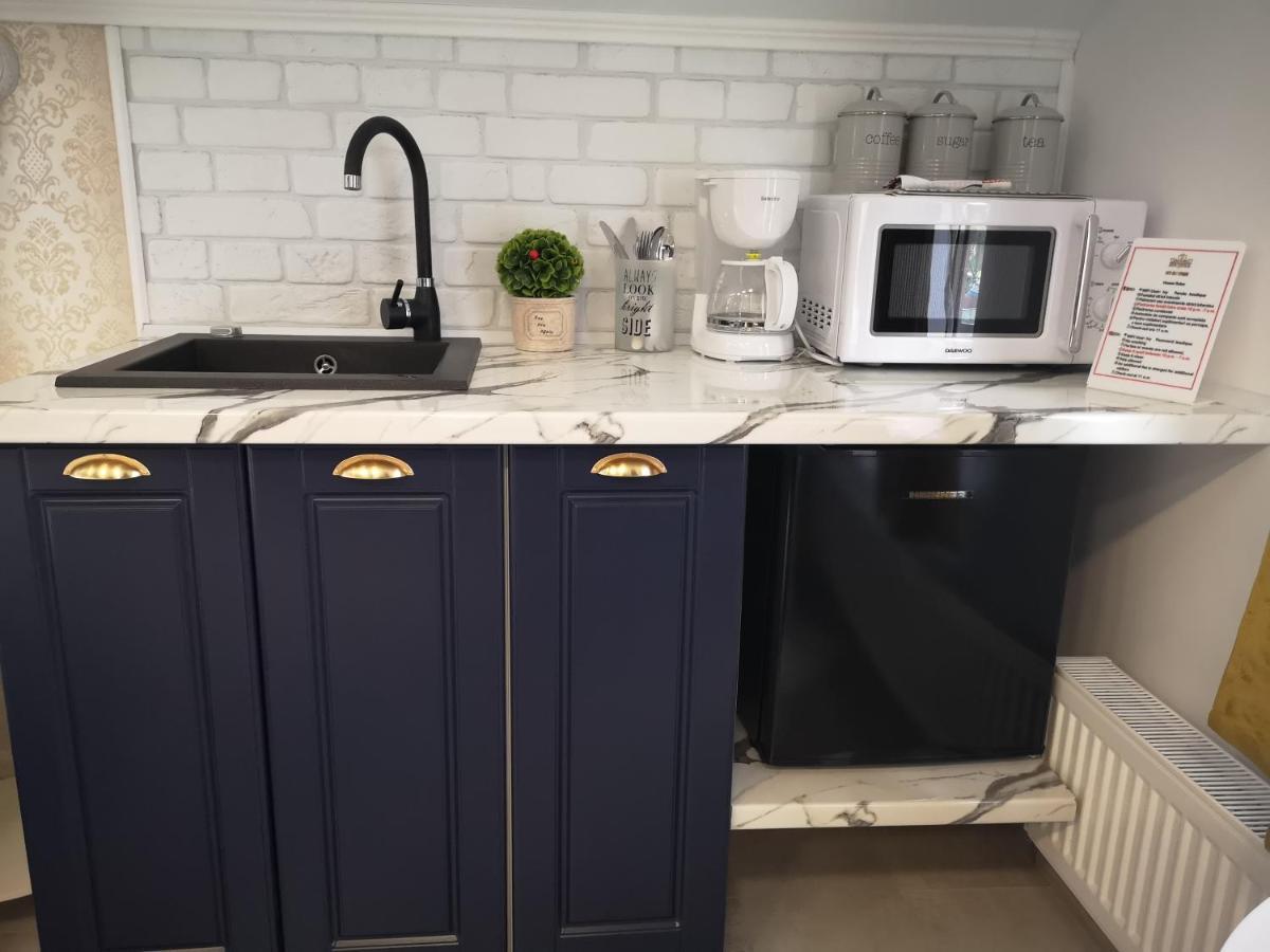 Appartamento Ivy Boutique Braşov Esterno foto